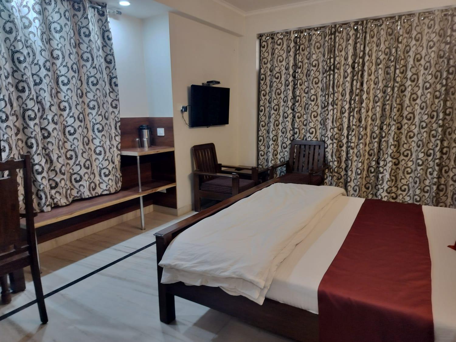 Hotel Sukhvilas Jaipur Ngoại thất bức ảnh